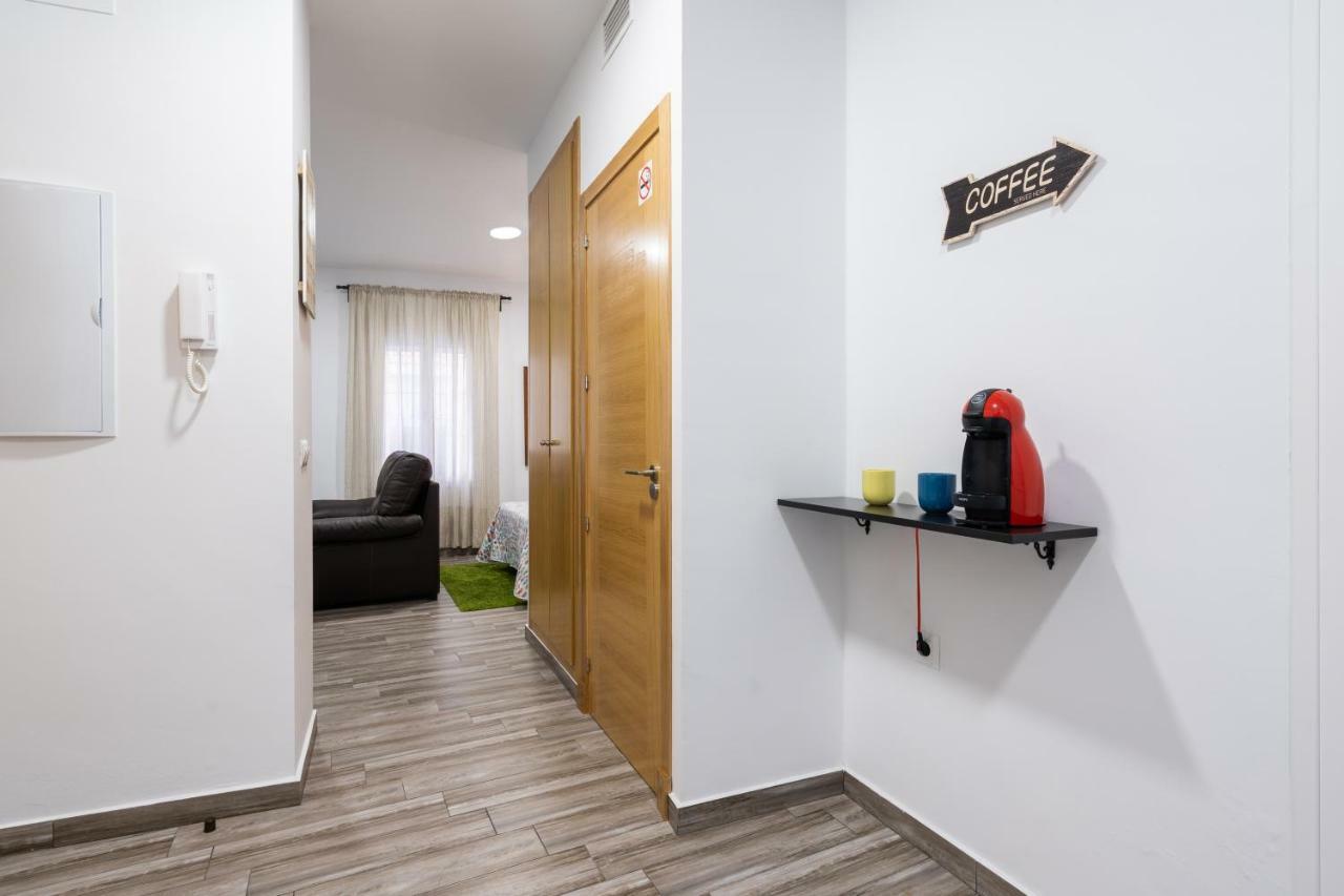 Encantador Loft Teatro Falla 加的斯 外观 照片